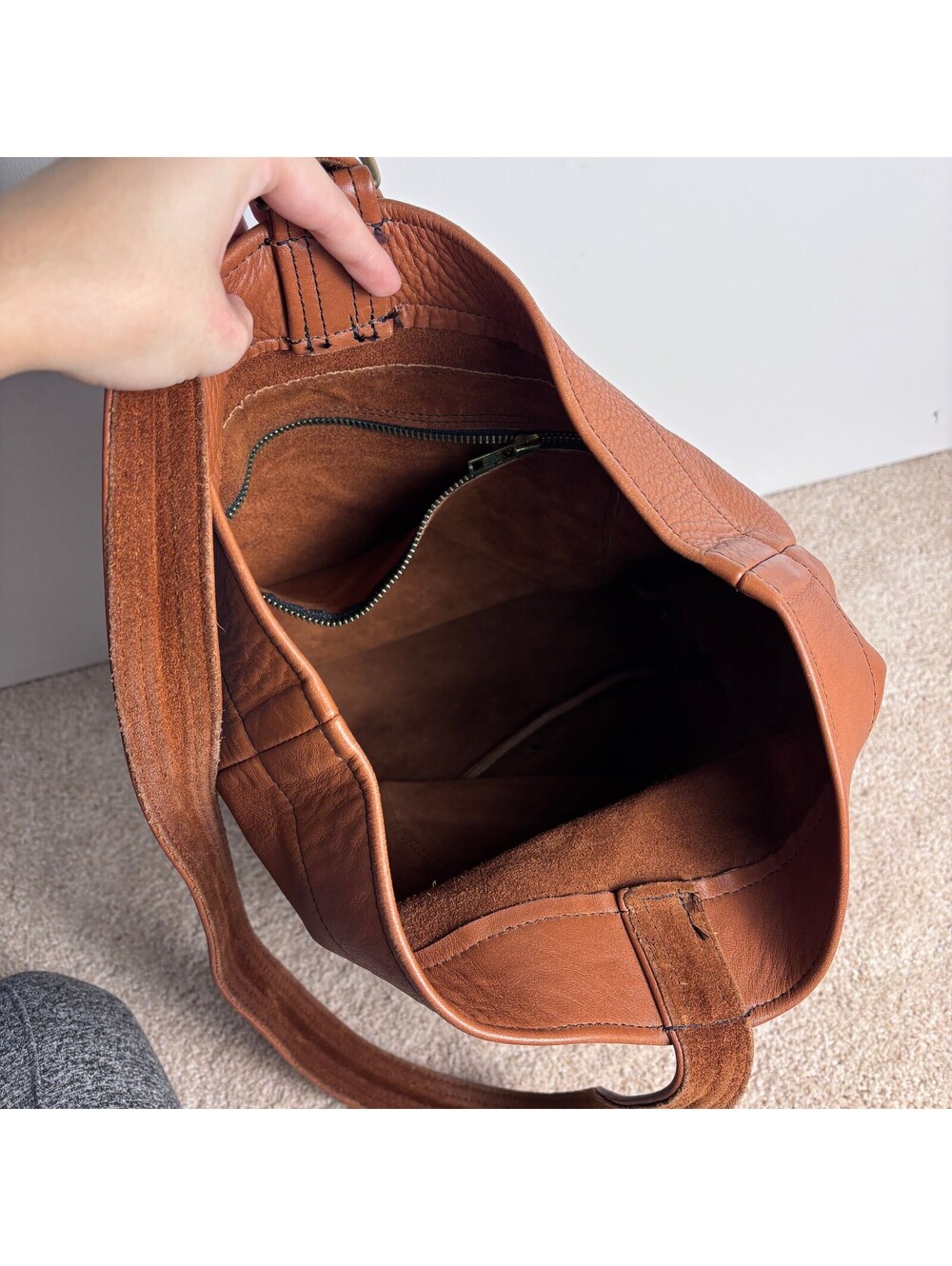 Smooth Leather Convertible Sling Bag - Picture 4 of 7